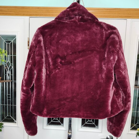 NWT!!!  Blank NYC NWT faux fur coat Size SMALL - Picture 5 of 7